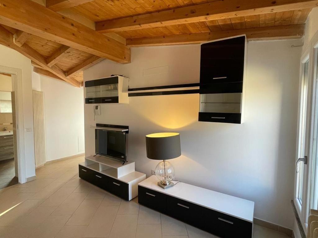 New Downtown Apartment Vigevano Exteriör bild